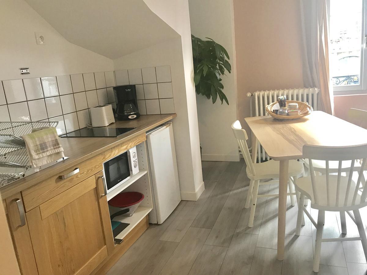 Le 38 Hotel Restaurant Dole Bagian luar foto
